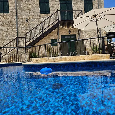 Andrianna's Villa