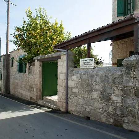 Andrianna's Villa